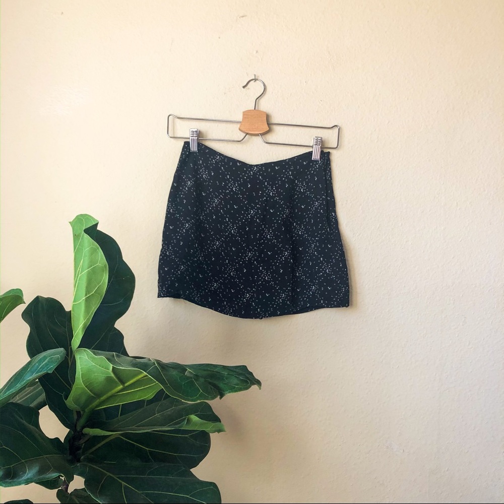Banana Republic Skort high waisted with hearts 💞